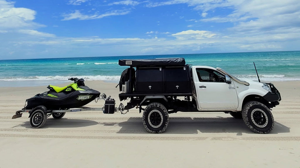 What 4x4 equipment shall i keep on hand when heading off-road?