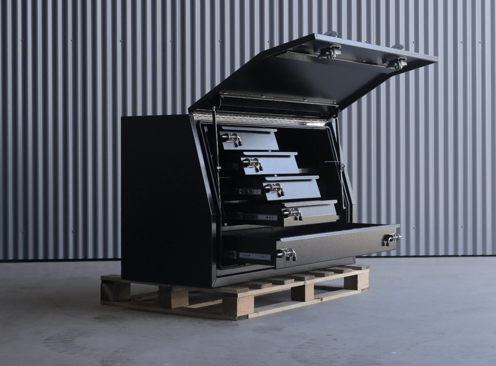 1400mm 5drawer gullwingtoolbox black 01-min