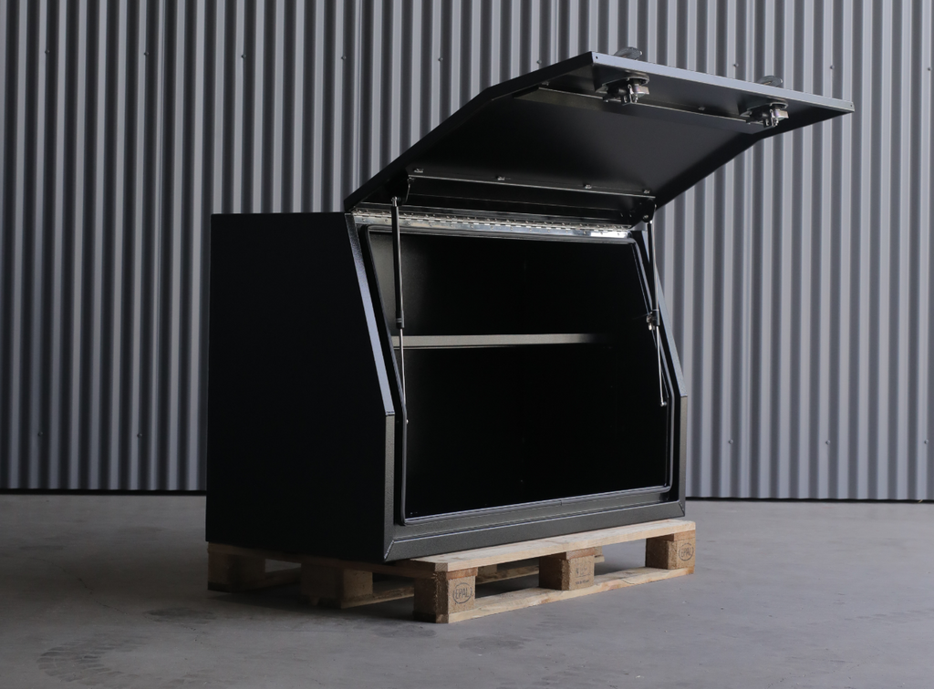 1400mm aluminiumgullwingtoolbox black 05 1
