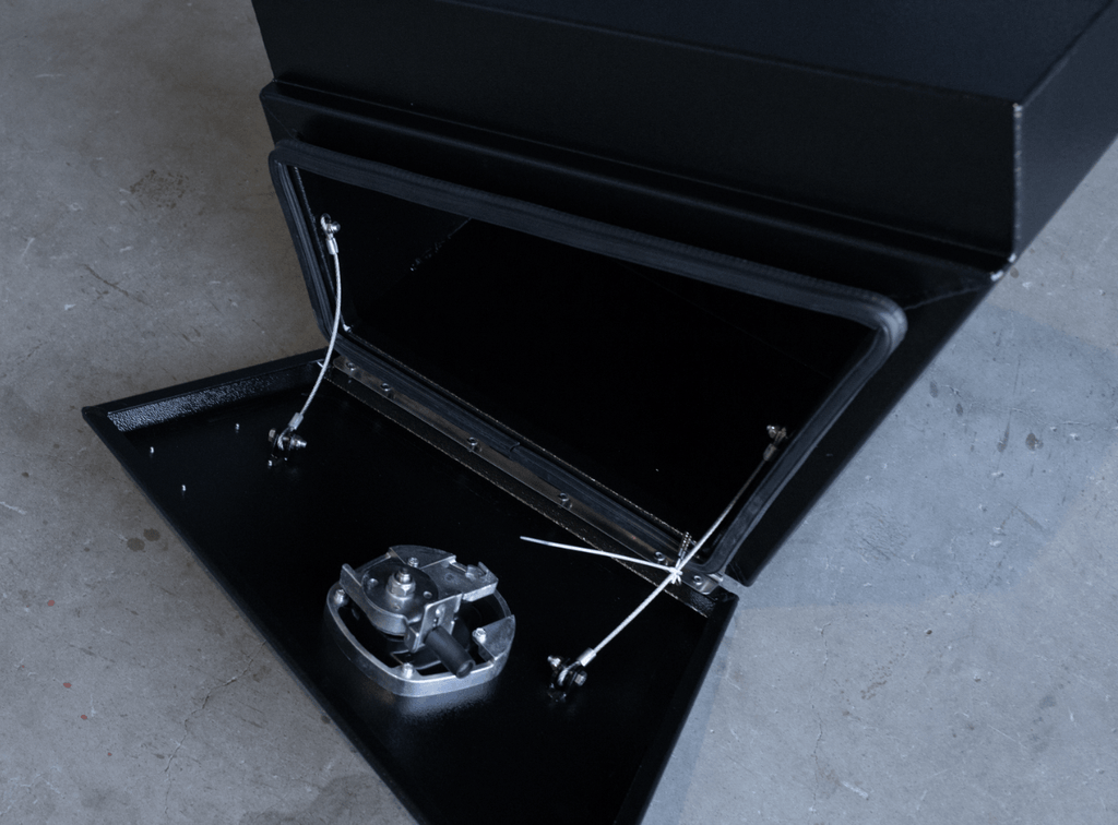 600mm underbodytoolboxes black 03-min