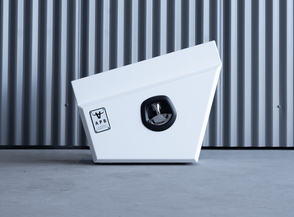 600mm underbodytoolboxes white 01-min