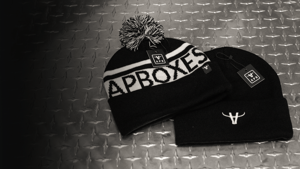 Apb bau beanie desktop 2x-min