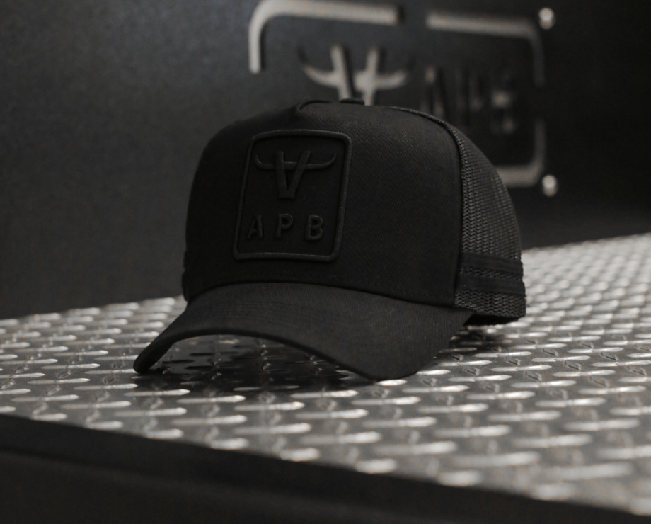 Apb productimage signaturetrucker black-black 460x370 01 2x 04997130-1607-4b33-81b3-32594ba0af76