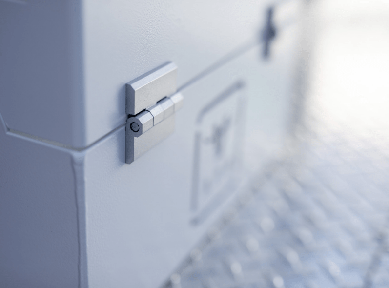 Apboxes products lockablejerrycanholder white 02-min