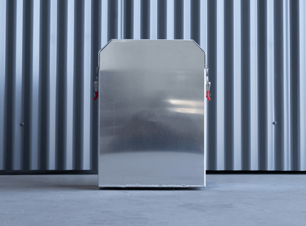 Lockable jerrycanholder alloy 03-min