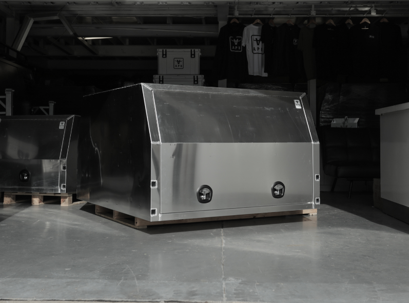Apboxes lc79 1600mm canopy alloy 03