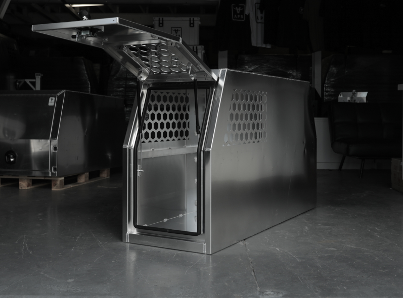 LC79 600mm Dog Box Canopy Australian Performance Boxes Dog Box